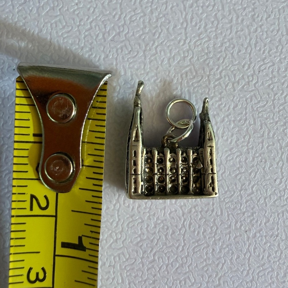 Vintage Sterling Silver Salt Lake City TEMPLE SQUARE Mormon Charm 4g - Picture 4 of 5